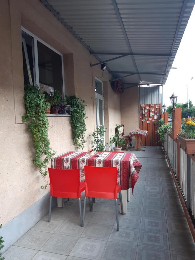 Lind Guest House B&B Gjumri Exterior foto