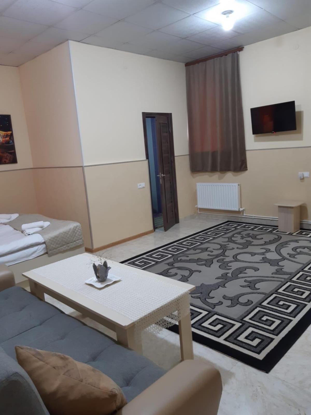 Lind Guest House B&B Gjumri Exterior foto